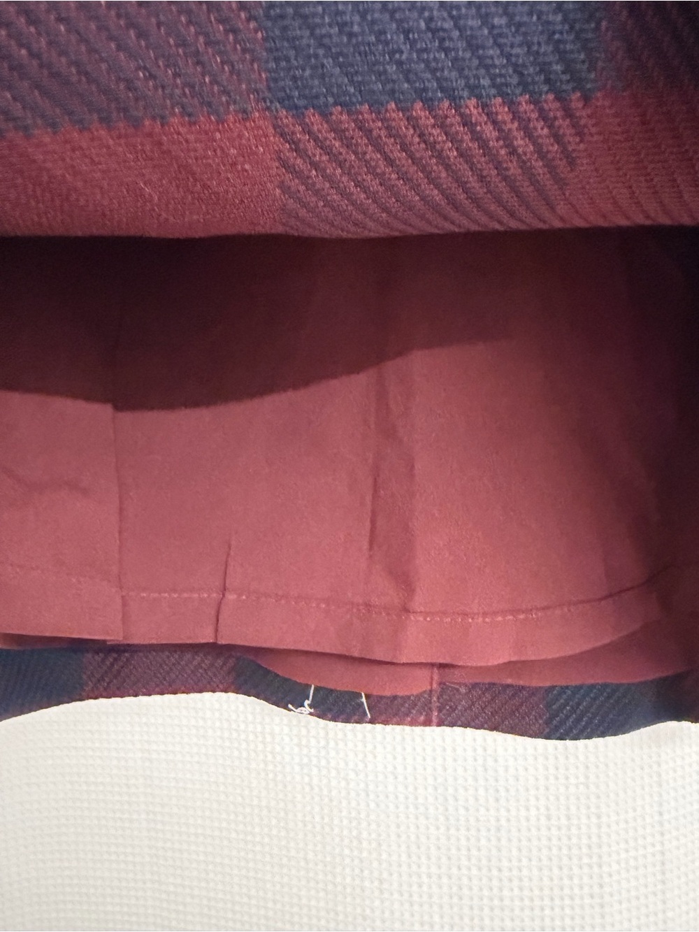 Ann Taylor Burgundy and Navy Plaid Pencil Skirt - Picture 4 of 8